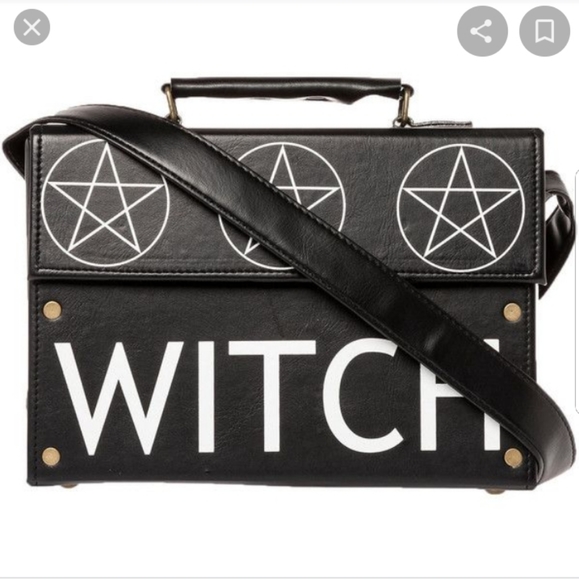 ISO!!! Still looking! Lord Cost The Head Witch Box Purse - Picture 1 of 3